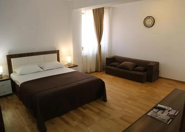 Anamaria Mamaia Nord *