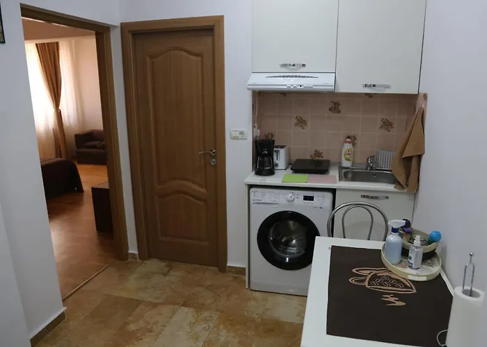 Anamaria Mamaia Nord *